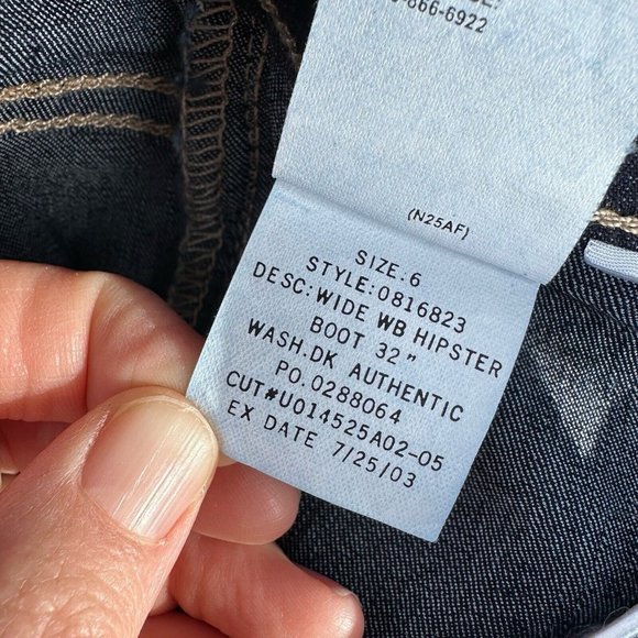 Vintage Tommy Hilfiger Y2K Wide Hipster Bootcut Jeans Snap Women’s Size 6 - Picture 8 of 8